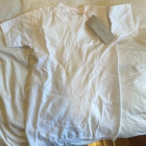 NWT Sweaty Betty Athlete Seamless Workout Shirt White Size XS